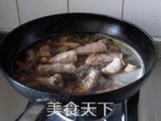 教大家做正宗麻辣鸭脖的几个小秘方的做法步骤：10