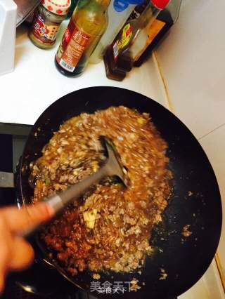 肉末炒粉的做法步骤：2