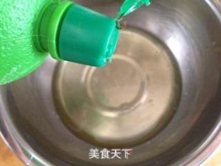 抹茶蛋糕卷的做法步骤：7