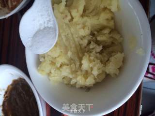 黑胡椒土豆泥的做法步骤：3