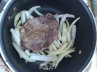 黑椒牛排+意面的做法步骤：6