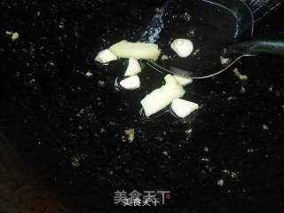 小炒带皮肘子的做法步骤：5