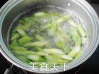 一道必吃延年益寿的一道菜的做法步骤：3