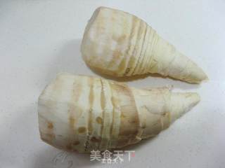 五花肉炖春笋的做法步骤：3