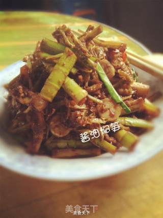 酱油焖笋的做法步骤：12