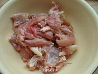 口蘑咖喱鸡的做法步骤：2