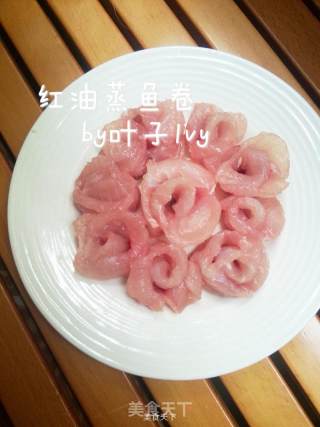 红油蒸鱼卷的做法步骤：2