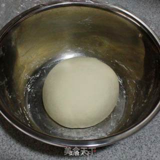 接地气的中式汉堡-----腊味肉夹馍的做法步骤：8
