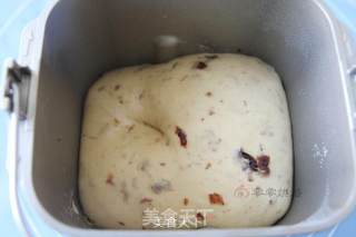 葡萄干辫子面包的做法步骤：6