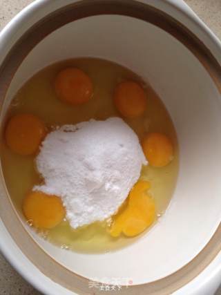 经典美味【法式海绵蛋糕】的做法步骤：5