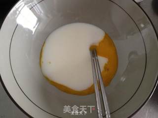 无油酸奶蛋糕的做法步骤：2