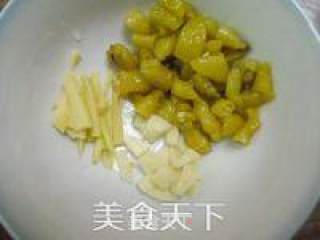 泡椒牛肉，想尝尝吗？的做法步骤：2