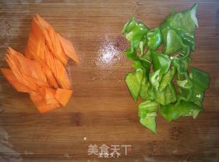 素炒腐竹的做法步骤：3