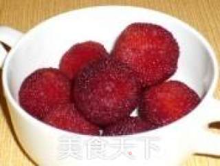 一碗舒心的佳品糖水浸杨梅的做法步骤：4