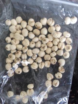 川贝雪梨糖水的做法步骤：1