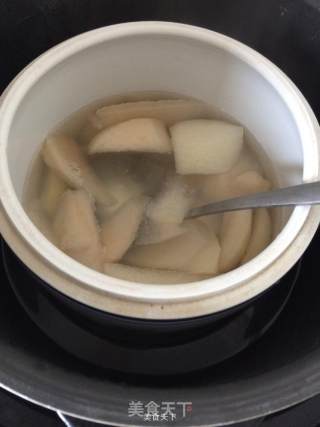 川贝雪梨糖水的做法步骤：6