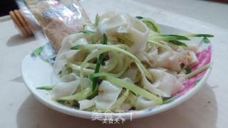 家乡风味凉拌黄瓜丝凉皮的做法步骤：5