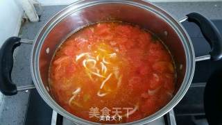 西红柿荷包蛋手擀面汤的做法步骤：8
