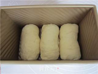 卡仕达酱土司的做法步骤：11