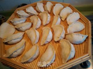 韭菜鸡蛋炉包的做法步骤：4