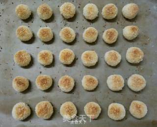 蛋白椰丝球的做法步骤：5