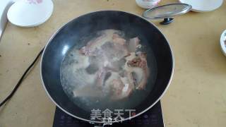 孜然猪排的做法步骤：1
