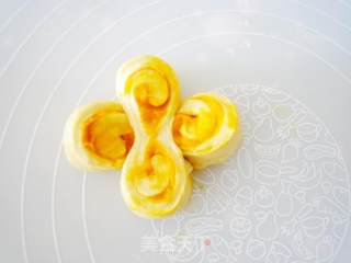 南瓜花朵面包的做法步骤：14