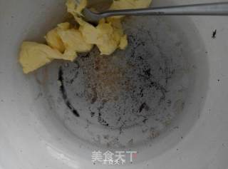 卡仕达泡芙的做法步骤：3