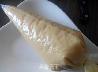 卡仕达泡芙的做法步骤：8