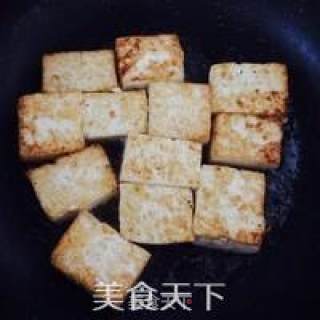 家常糖醋豆腐的做法步骤：2