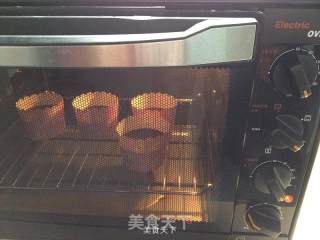 熔岩巧克力蛋糕的做法步骤：7