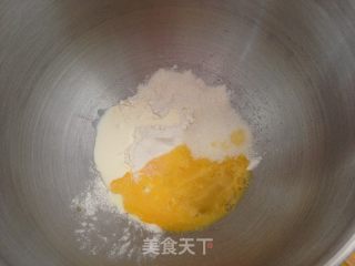 中种豆沙小面包的做法步骤：3