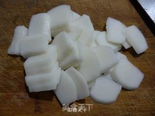 生菜蚕豆炒年糕的做法步骤：2