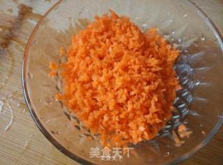 黑椒牛肉饼的做法步骤：2