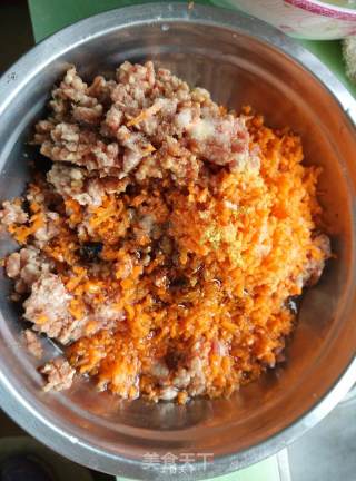 黑椒牛肉饼的做法步骤：3