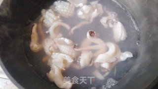 【培根“美”味“大”不同】—培根海鲜锅的做法步骤：3