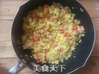 培根菠萝炒饭的做法步骤：9
