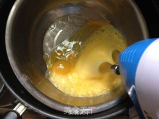 松软可口的法式海绵蛋糕的做法步骤：4