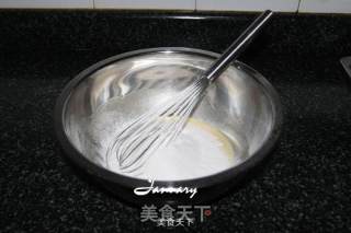 彩色戚风蛋糕的做法步骤：4