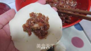 鲜肉锅贴的做法步骤：12