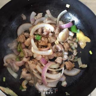 羊肉抓饭的做法步骤：3