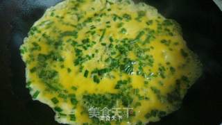 韭菜厚蛋烧的做法步骤：4