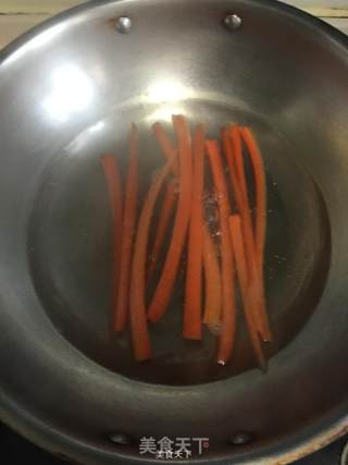 紫菜包饭的做法步骤：1