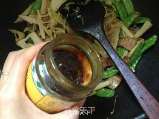 雷笋小炒荷兰豆的做法步骤：6