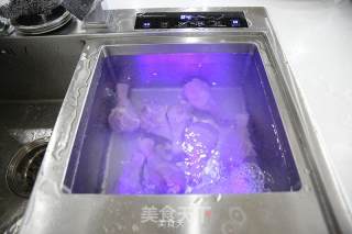 清爽开胃凉拌菜：凉拌牛肉的做法步骤：1