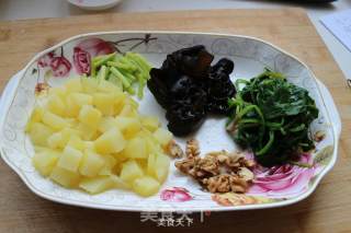 黑胡椒辣味什锦沙拉的做法步骤：3