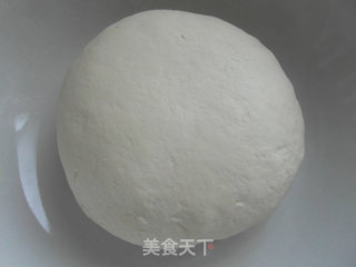 水煎包的做法步骤：1