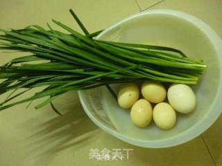 韭菜煎鸡蛋的做法步骤：1