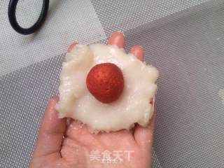 草莓糯米团的做法步骤：5