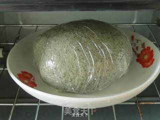 粗粮至上——补肾益气芝麻面包的做法步骤：3